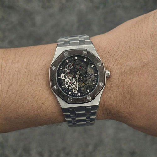 LUXURY AUTOMATIC WATCH WITH SKELETON BACK (Silver & Black)